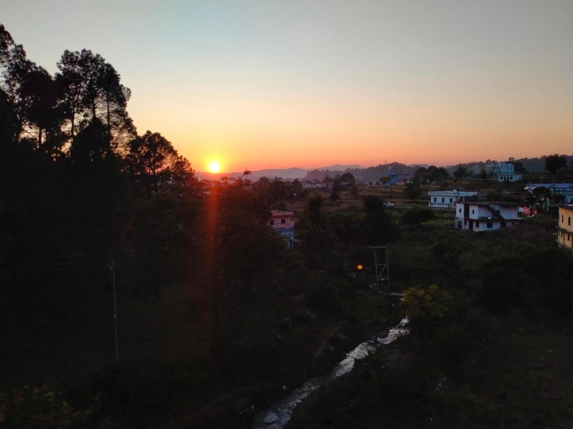 Shree Home Stay Dwarahat Dış mekan fotoğraf